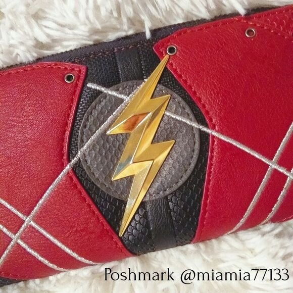 Loungefly DC Flash Wallet - Picture 2 of 9